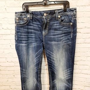 Miss Me Easy Crop Jean